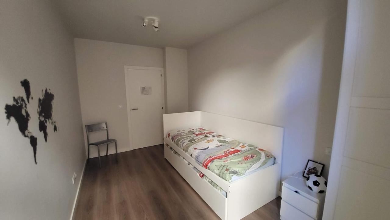 Apartamento Palacio De Los Toledo Корелья Экстерьер фото